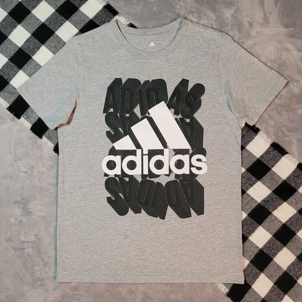 L | Adidas | Graphic Logo Short Sleeved T-Shirt